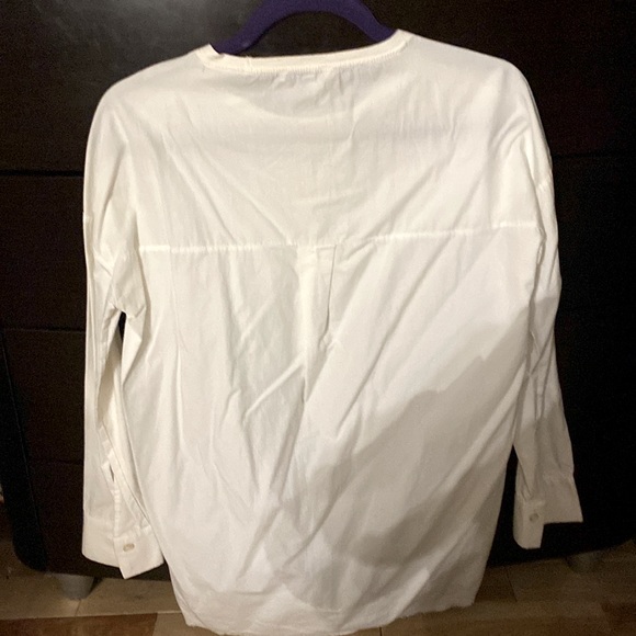 Zara trafaluc long sleeve blouse
size: Small - Picture 2 of 3